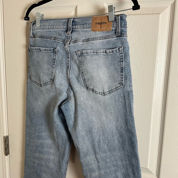 RSQ Straight jeans blue woman’s size 28x30 - Picture 9 of 12